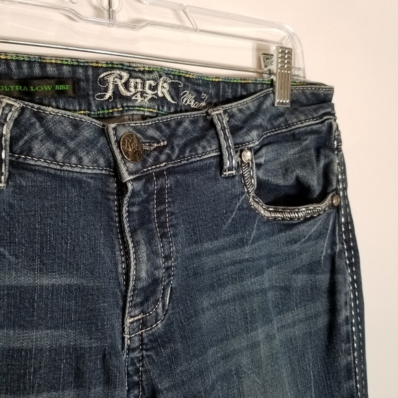 Wrangler Rock 47 Jeans Women's Size 7 30x32 Distressed Blue Denim Silver Beaded - Picture 4 of 10